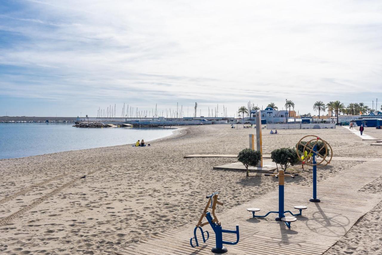 Sur Suites Atico Puerto Fuengirola Dış mekan fotoğraf